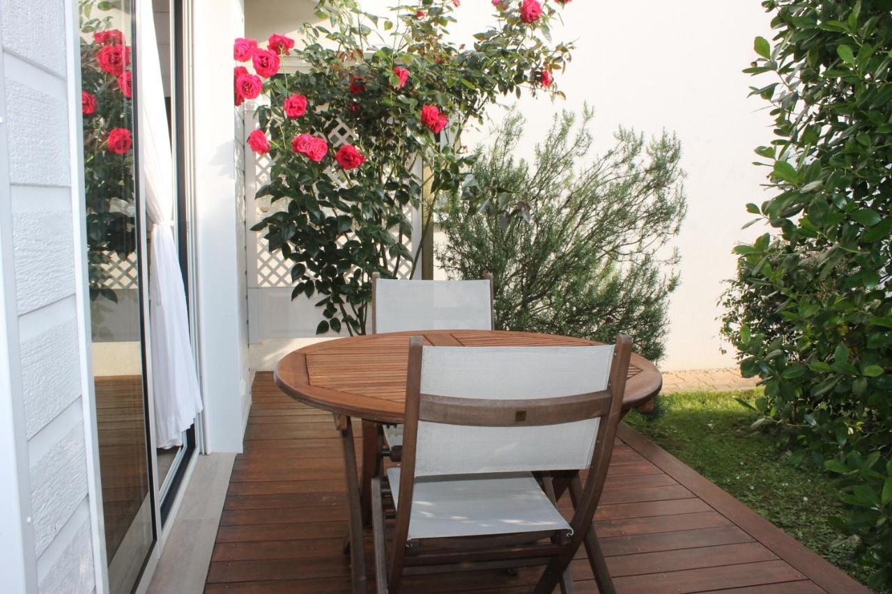 Chez Sophie Hotel เลเฌอ-แกป-เฟร์เร ภายนอก รูปภาพ